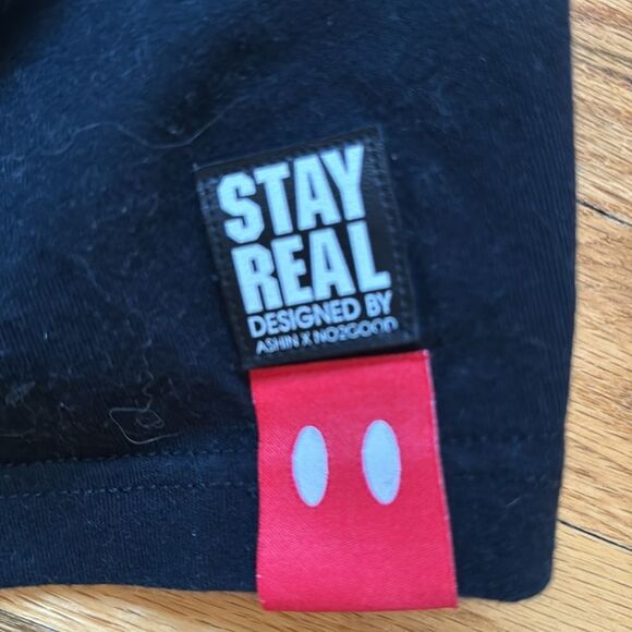 Stay real Disney collection Mickey Mouse black tee shirt size Small - Picture 3 of 5